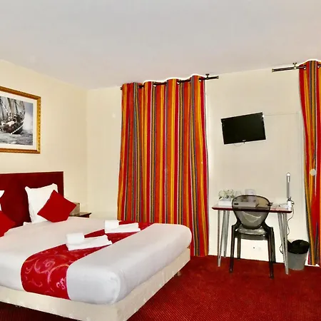 Bellevue Montmartre מלון 3*