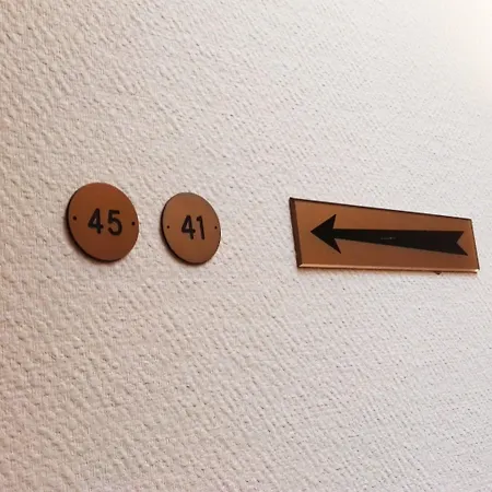 Bellevue Montmartre 3* פריז