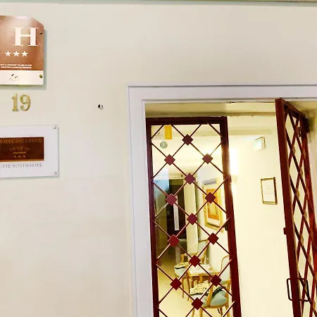 Bellevue Montmartre Отель 3*