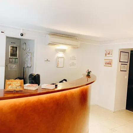 Отель Bellevue Montmartre 3*