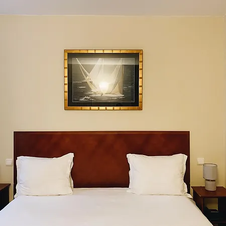 Hotel Bellevue Montmartre Parigi