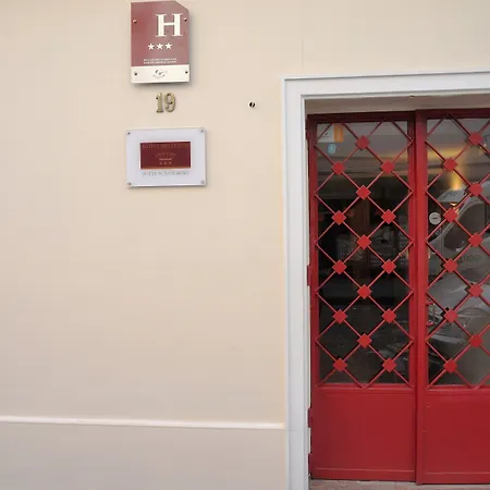 Bellevue Montmartre Hotel