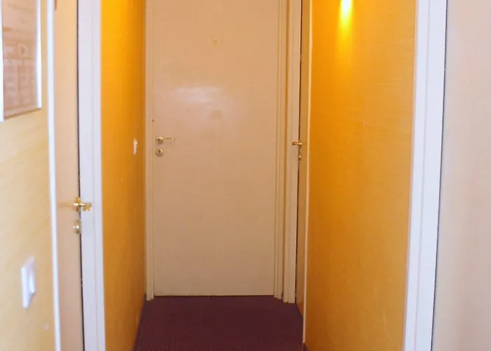 Hotel Bellevue Montmartre