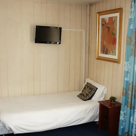 Bellevue Montmartre 3*