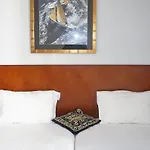 Szálloda Bellevue Montmartre 3*